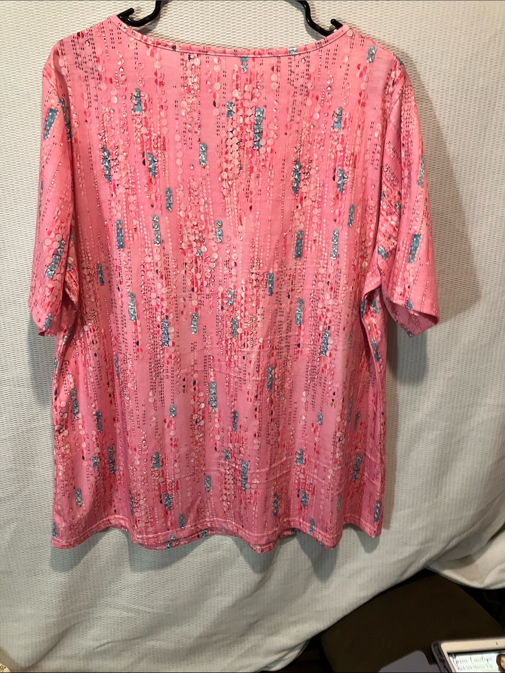 Pink Patterned Button-Front Short Sleeve Top - 2XL - Picture 8 of 9